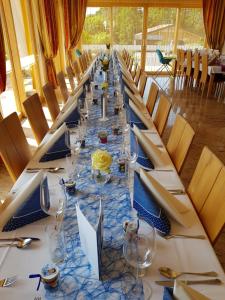 Restauracja lub miejsce do jedzenia w obiekcie Hotel Rosenberg
