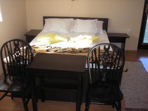 מיטה או מיטות בחדר ב-Stara Breza 1 Rooms