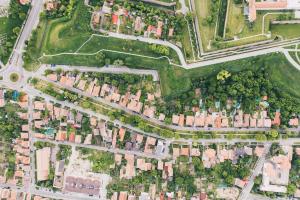 Letecký snímek ubytování Derby Apart Hotel