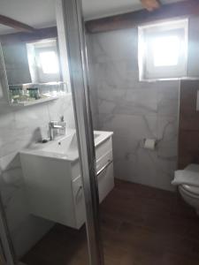 Koupelna v ubytování Rilati palace Dubrovnik 3