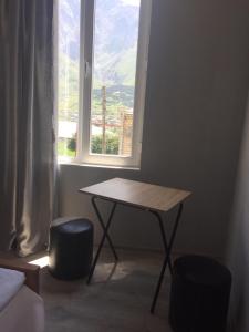 Mynd úr myndasafni af Home of Bella & Tamo í Kazbegi