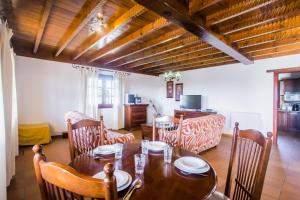 Posezení v ubytování A1 Casas Y Villas juani y juan lanzarote (tomaren) Free WiFi