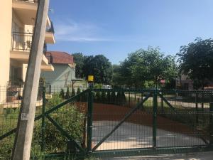 Vonkajšia záhrada v ubytovaní Tommy Apartman 2.0