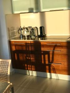 Kuchyňa alebo kuchynka v ubytovaní HOLIDAY HOME Wechta Baltic 608 z widokiem na morze