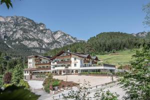 Příroda nedaleko hotelu + 37 fotografií