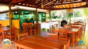En restaurant eller et andet spisested på Chales Mixirica