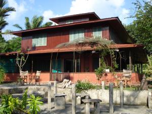 Gallery image of Hotel Veragua River House in Sierpe