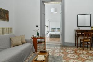 A seating area at Dimora Duchessina Suites de Charme
