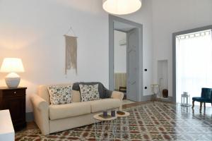 A seating area at Dimora Duchessina Suites de Charme