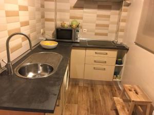 Imagen de la galería de Apartamento en el centro para 4 personas, en Sevilla