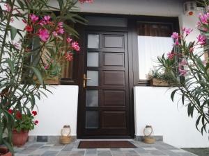 The facade or entrance of Kiscsillag apartman
