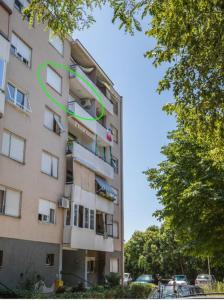 Budova, kde se apartmán nachází