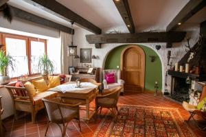Posezení v ubytování Das Landhaus Apartments Prägant