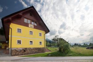 Gallery image of Apartments Tubej - Resort with wellness in Bohinj