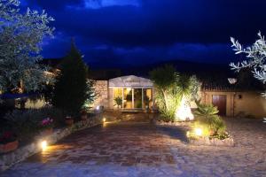 A garden outside Crapa Licca