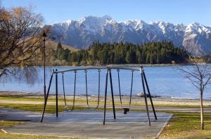 Galeriebild der Unterkunft Esplanade Queenstown by Staysouth in Queenstown