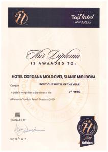 a letter from the durango humane society with a fake diploma at Hotel Coroana Moldovei in Slănic-Moldova