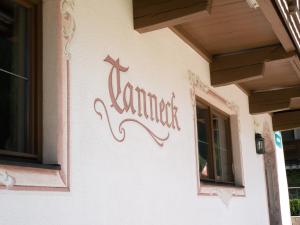 Pelan lantai bagi Haus Tanneck
