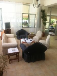 Seating area sa HOTEL -XRISI AMMOUDIA