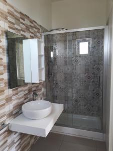Phòng tắm tại Stella marina +18 ảnh