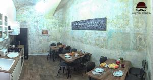Reštaurácia alebo iné gastronomické zariadenie v ubytovaní Zagreb Speeka