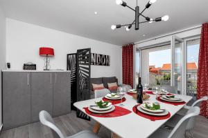 Fotografie z fotogalerie ubytování Apartments Strada Tučepi v Tučepi