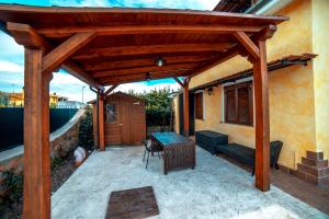 Gallery image of SEASIDE COTTAGE LADISPOLI CERRETO in Ladispoli