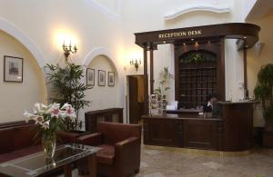 Vstupní hala nebo recepce v ubytování Grand Hotel Praha