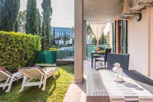 A garden outside Residence Nuove Terme