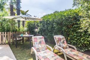 A garden outside Residence Nuove Terme