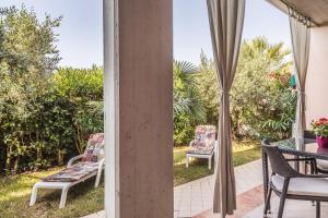 A garden outside Residence Nuove Terme