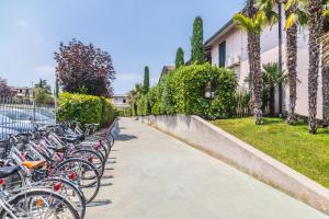 A garden outside Residence Nuove Terme