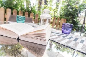 A garden outside Residence Nuove Terme
