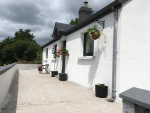 Gallery image of Cottage at Youghal Bridge in DʼLoughtane Cross Roads
