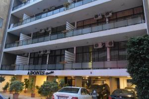 Budova, kde se aparthotel nachází
