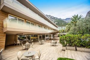 Gallery image of Hotel Ideal in Limone sul Garda