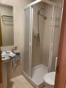 Koupelna v ubytování GEMELO 23 APARTMENT BEACH LEVANTE
