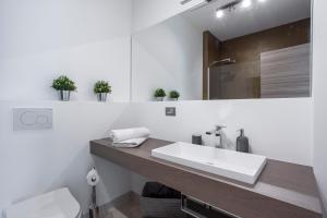 Een badkamer bij C-Apartment Zabarella terrace