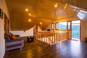 Posezení v ubytování Zostel Homes Theog (Shimla)