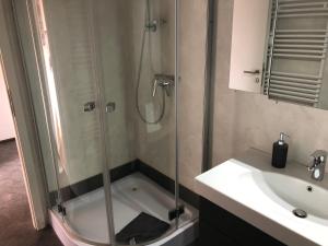 Et badeværelse på Ladigo 14 + 10 billeder