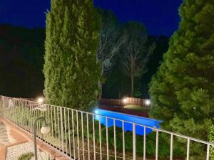 Bazén v ubytování Agriturismo Pratofranco nebo v jeho okolí