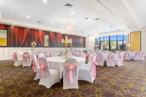 Restaurace v ubytování Quality Hotel Point Cook + 37 fotografií
