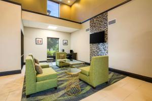 Istumisnurk majutusasutuses Quality Inn & Suites