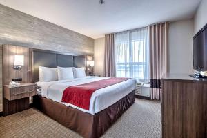 Postel nebo postele na pokoji v ubytování Comfort Inn & Suites South