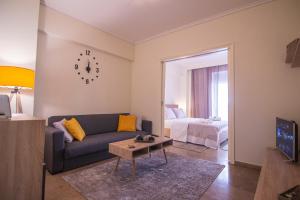 Μια τηλεόραση ή/και κέντρο ψυχαγωγίας στο Comfort Mitropoleos Apartment