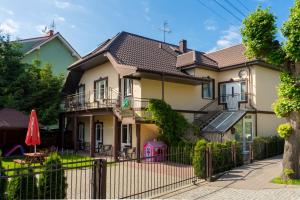 Budova, kde se ubytování v soukromí nachází