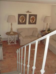 A seating area at B&B Pieve Degli Artisti