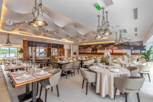 Ресторан / где поесть в Apartments Marina Novi