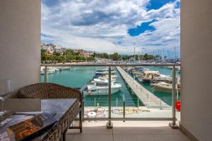 Μπαλκόνι ή βεράντα στο Apartments Marina Novi