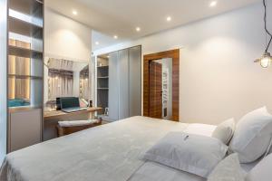 Кровать или кровати в номере Apartments Marina Novi